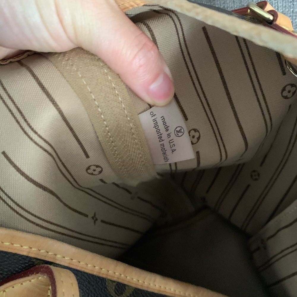 SOLD 💕 Louis Vuitton Neverfull GM - Authentic - Picture 10 of 16